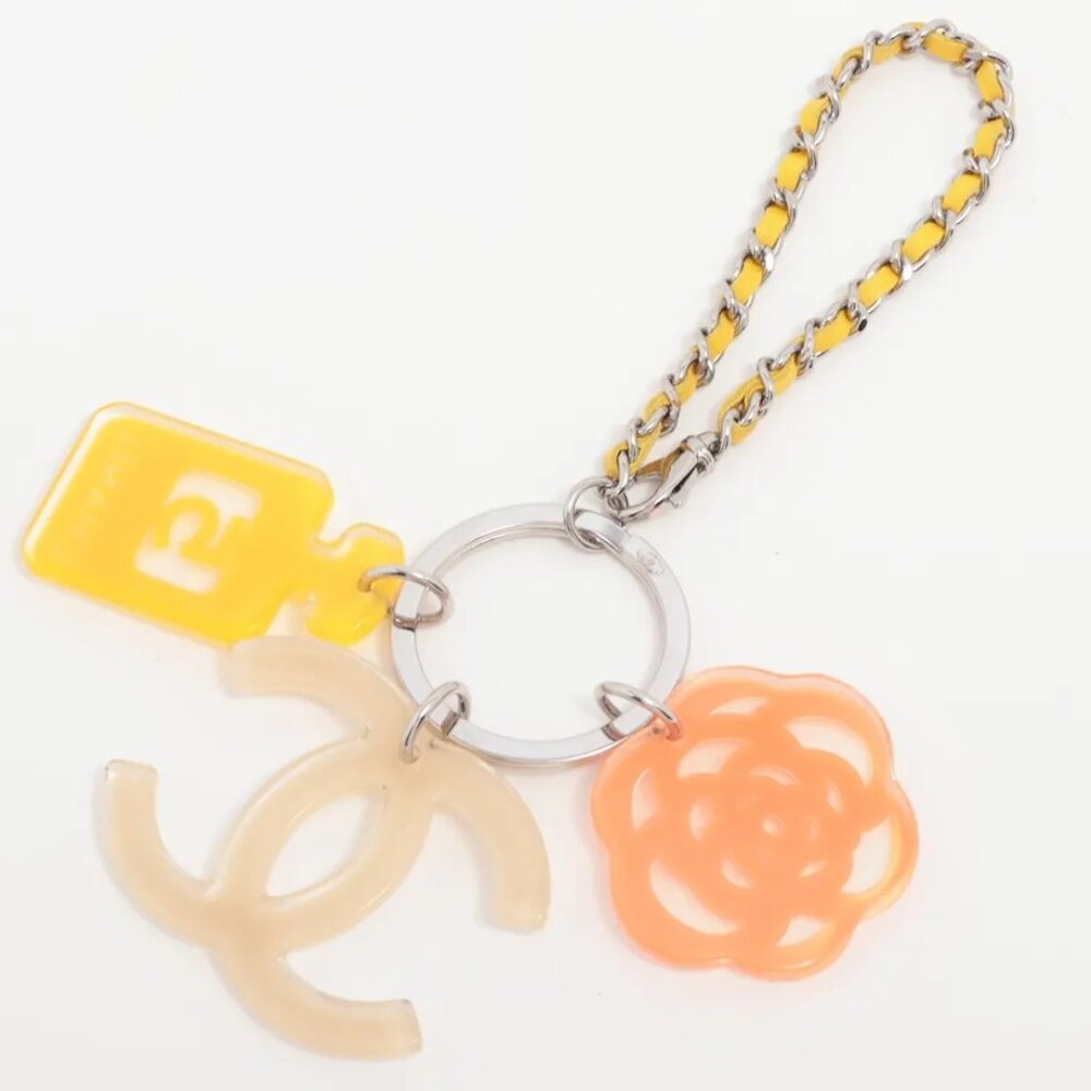 #104 -  Authentic Chanel Coco Mark Key Charm / Key Holder - Picture 4 of 16